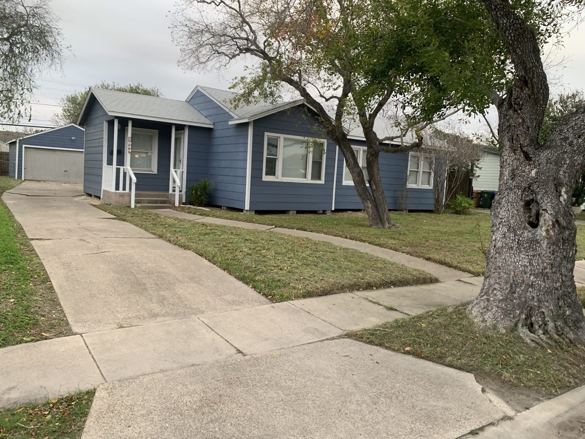 Manicured lawn after PrimeEdge service